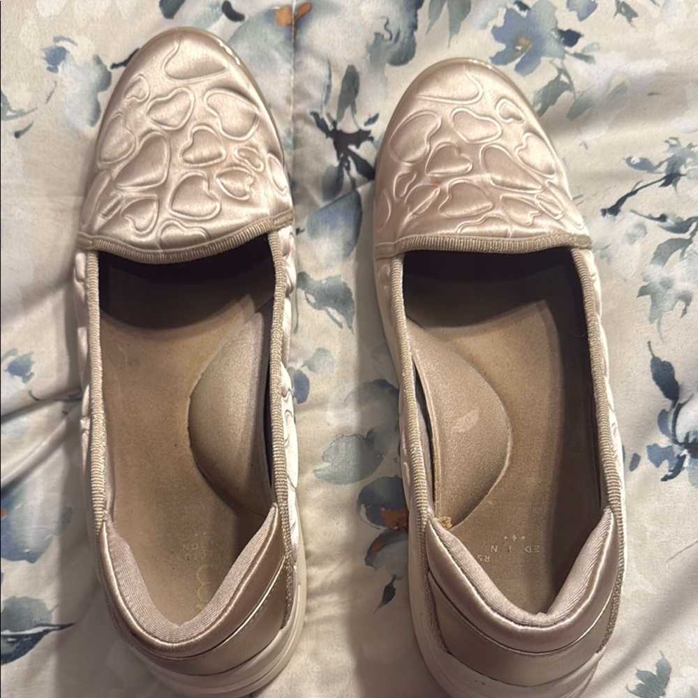 Elegant Cream Slip-On Women's Shoes